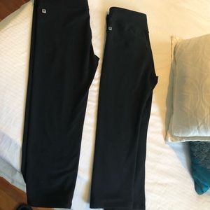 Fabletic Black Crop leggings